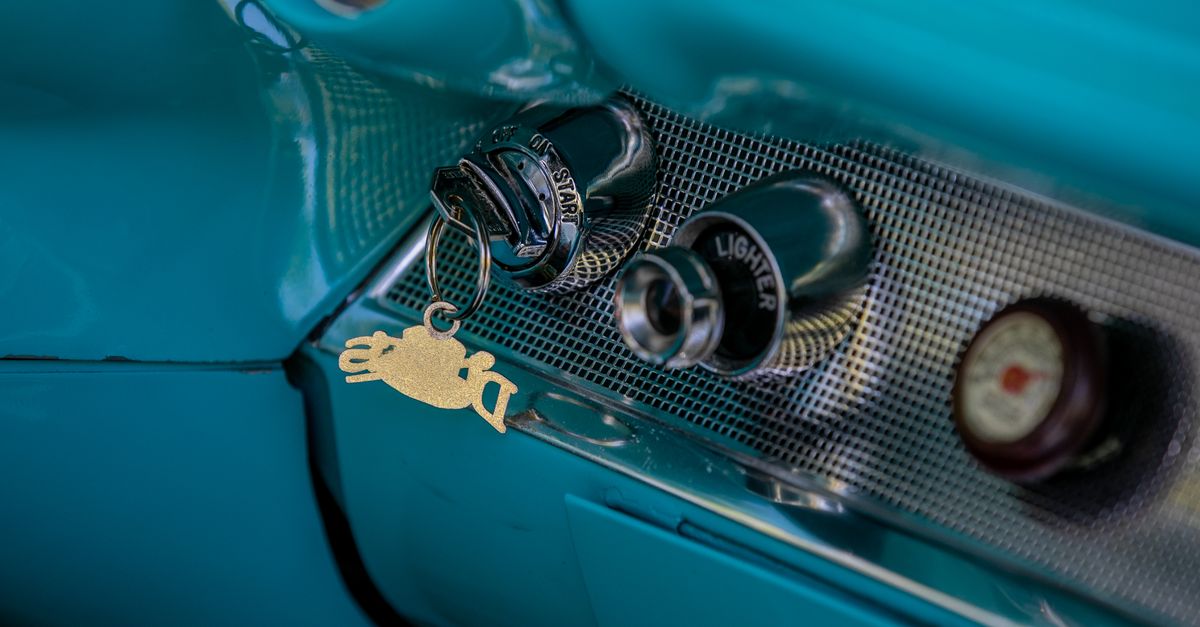 Chevrolet car key fob — Costa Mesa Locksmith
