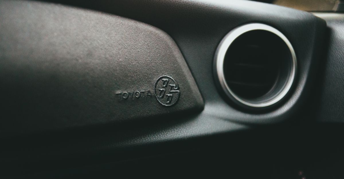 Toyota car key fob — Costa Mesa Locksmith