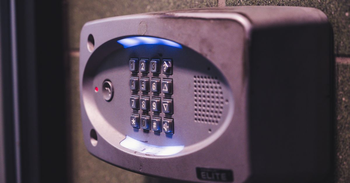 Are Smart Locks Worth It for Costa Mesa Homes? — Costa Mesa Locksmith