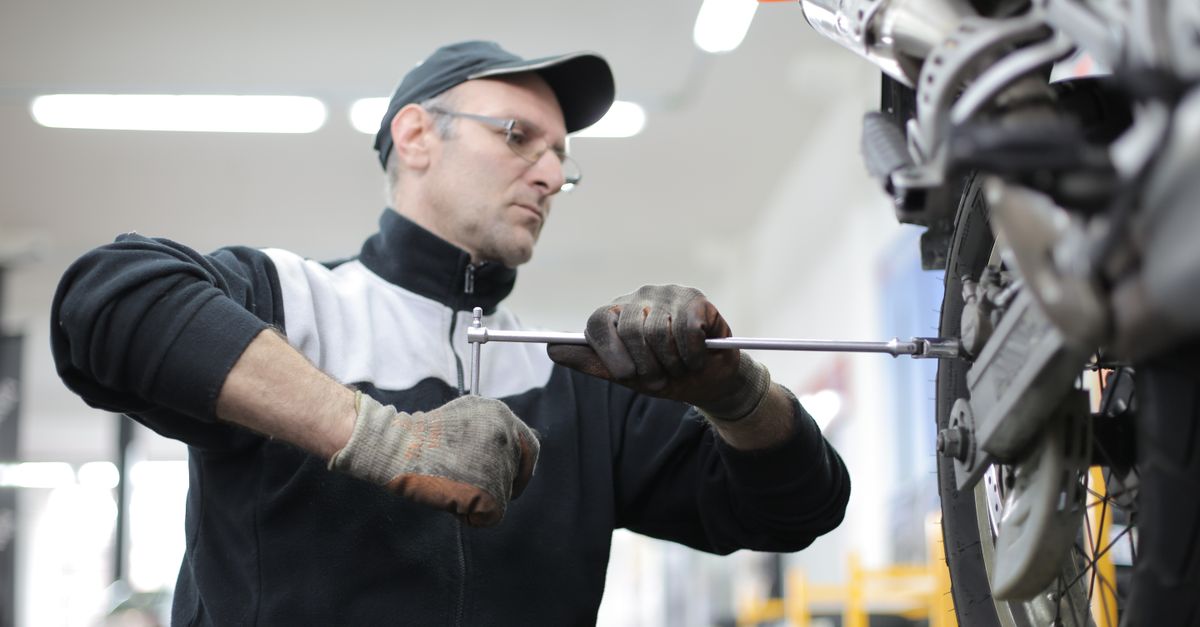 locksmith service technician — Costa Mesa Locksmith