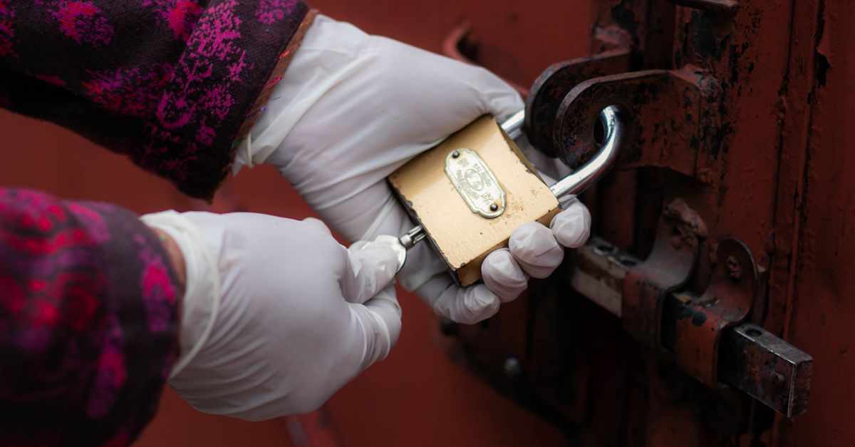 locksmith service technician — Costa Mesa Locksmith