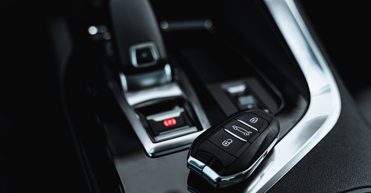 How Key Fob Programming & Replacement Actually Works — Costa Mesa Locksmith